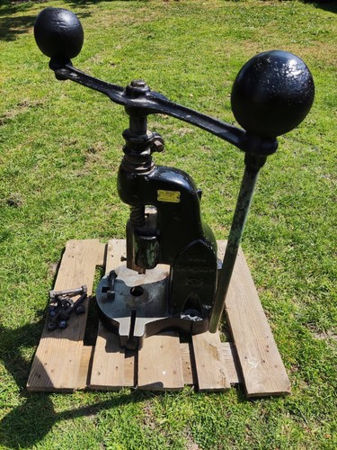 Denbigh flypress - no.4,