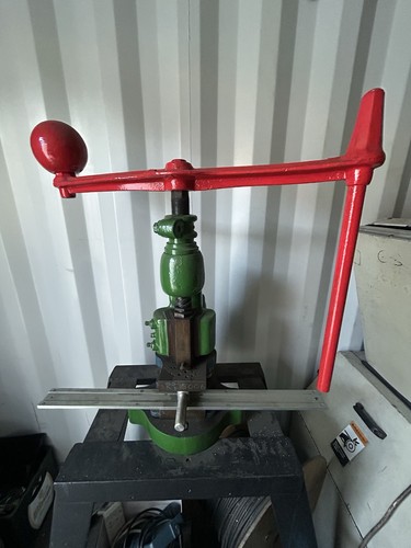 Vintage fly press denbigh - fly,