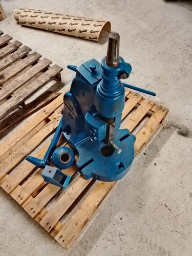 Denbigh fly press - fly,