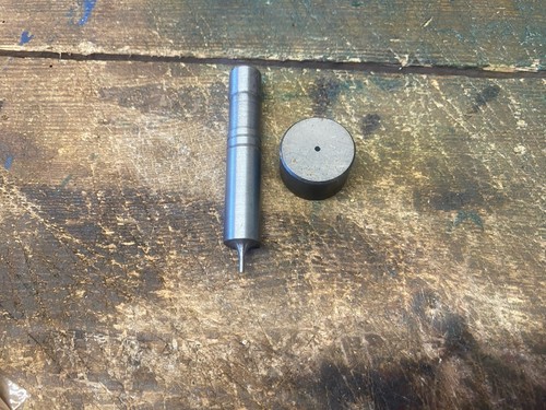 Fly press punch - &, 1.8mm